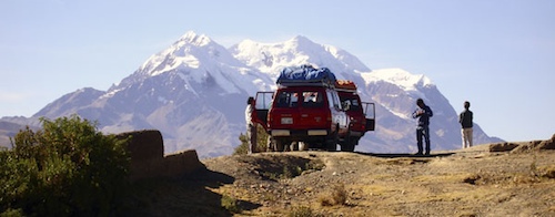 On our way into the Cordillera Real, we gain tremendous views of Illimani.